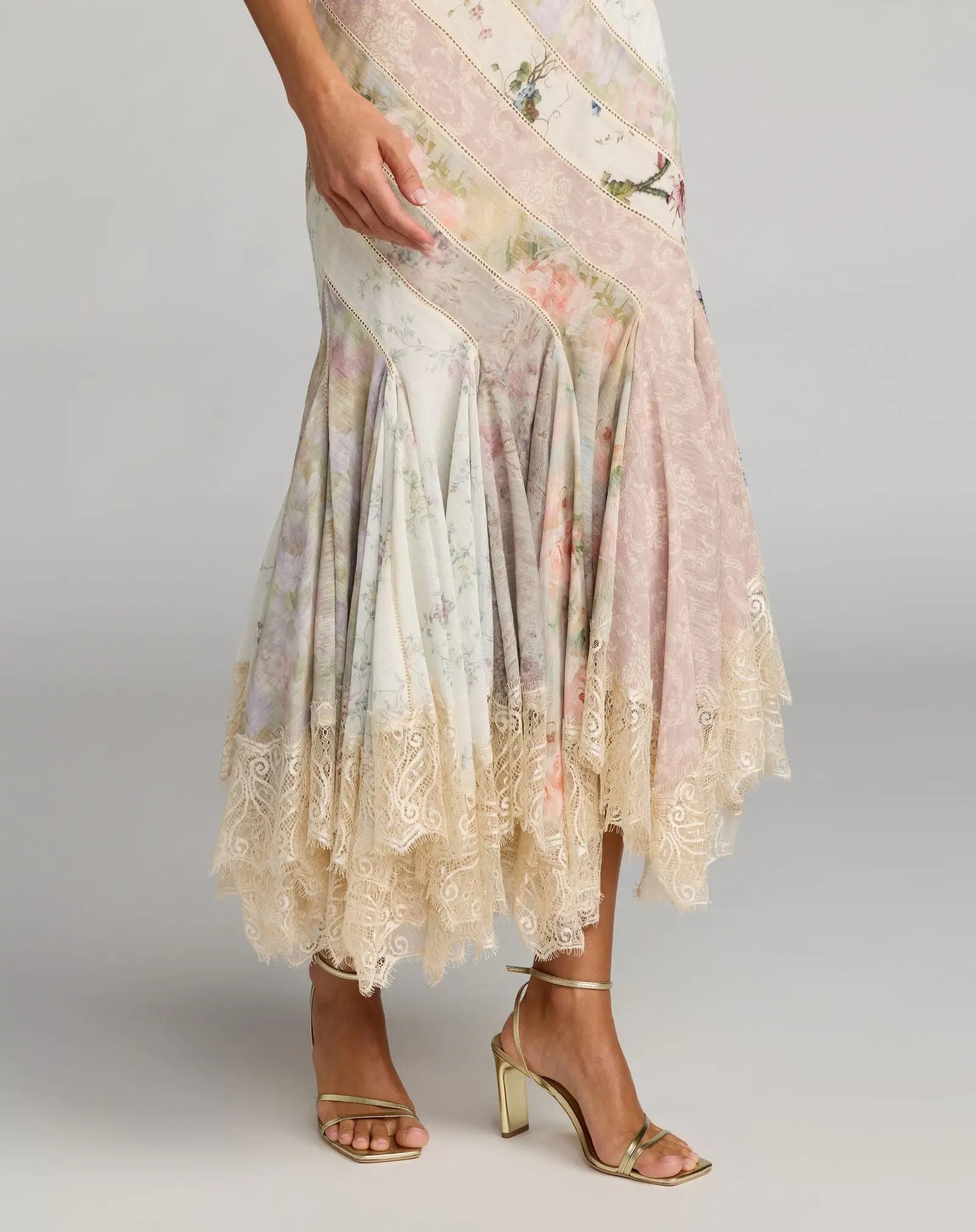 Mac Duggal - Multicolor Floral Chiffon Midi Dress With Lace Trim - Pastel Multi / US 10 Mac Duggal - Multicolor Floral Chiffon Midi Dress With Lace Trim - Pastel Multi / US 10