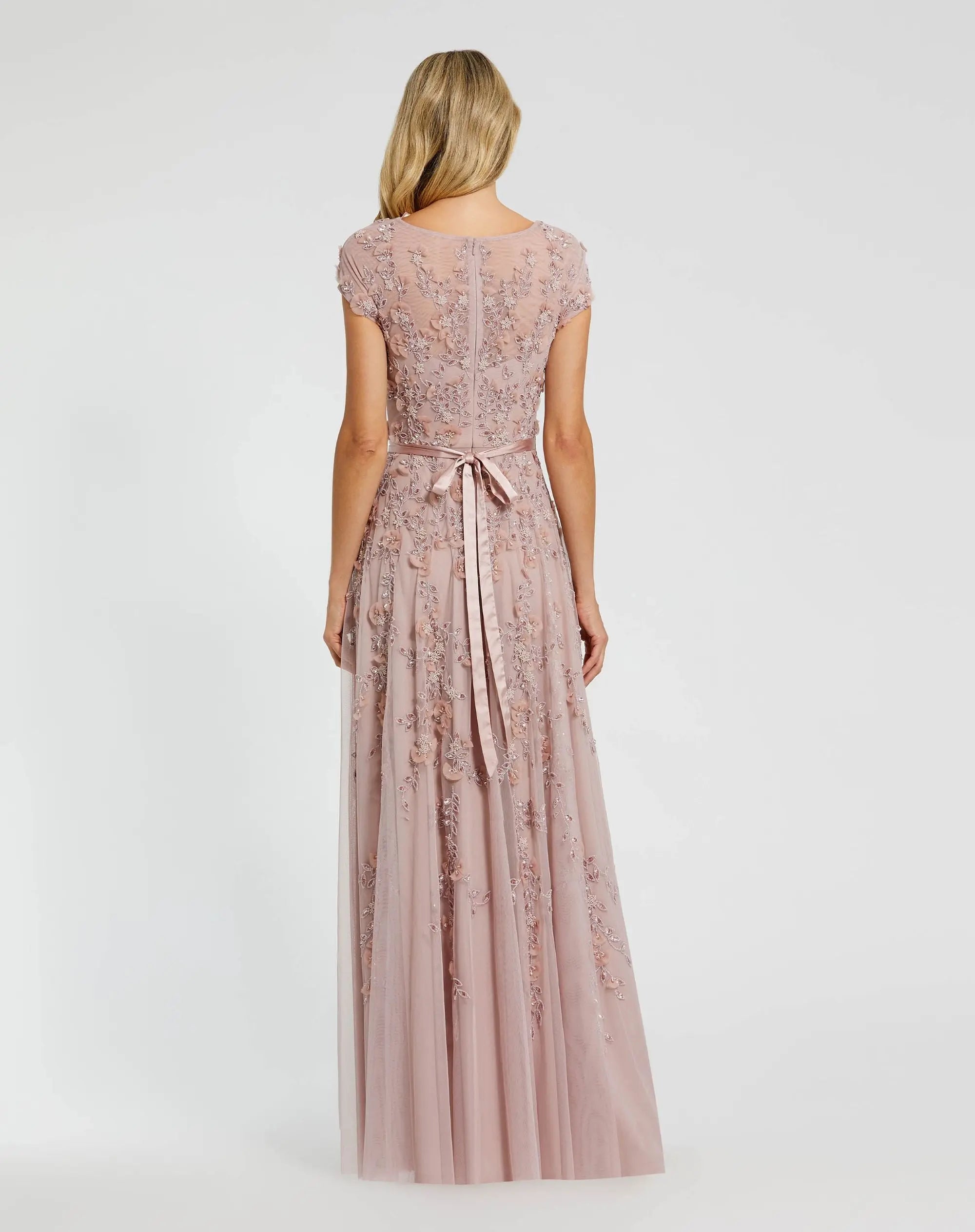 Petite Pink Floral Embellished Cap Sleeve Gown - Mac Duggal