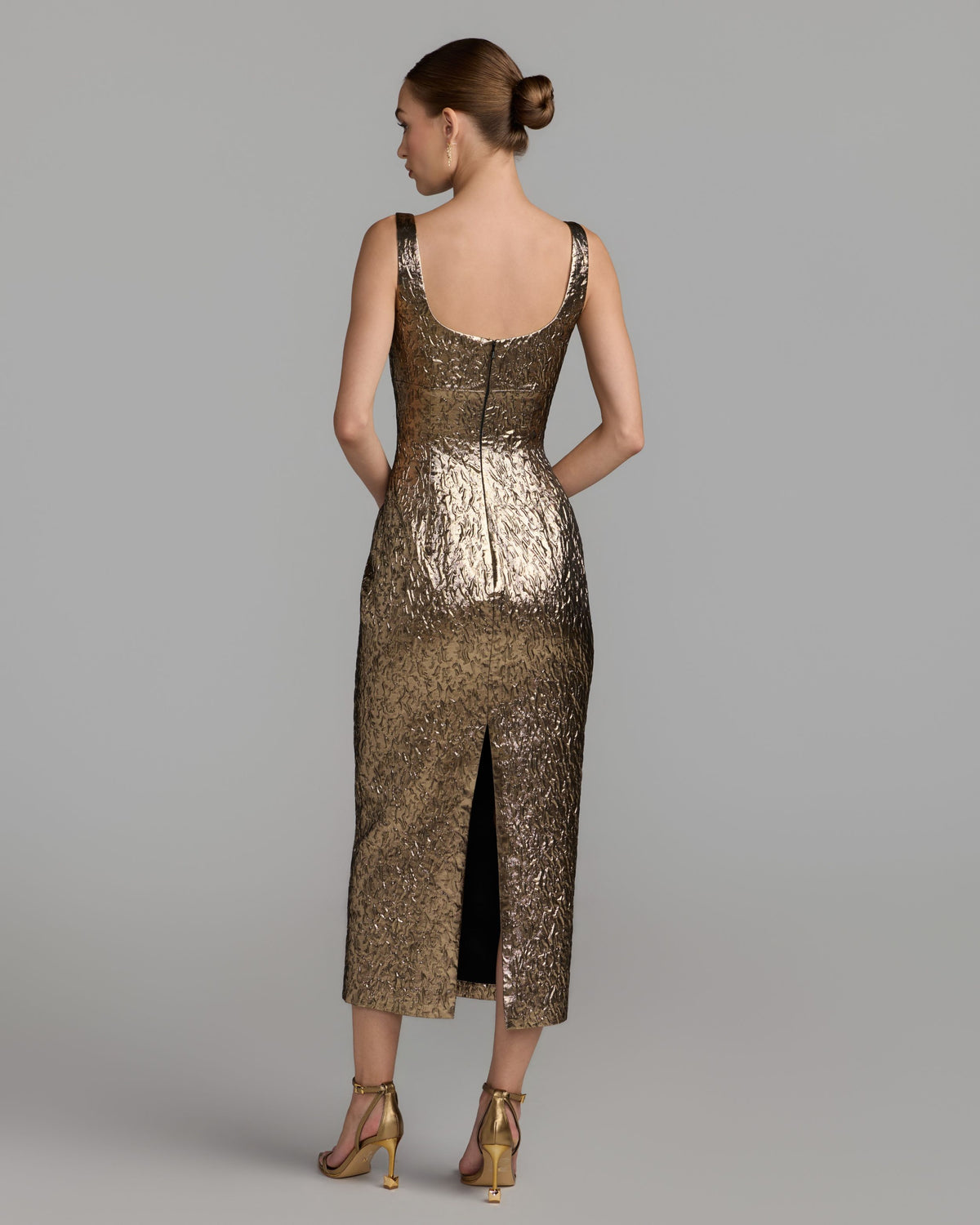 Petite Gold Metallic Scoop Neck Brocade Midi Dress - Mac Duggal