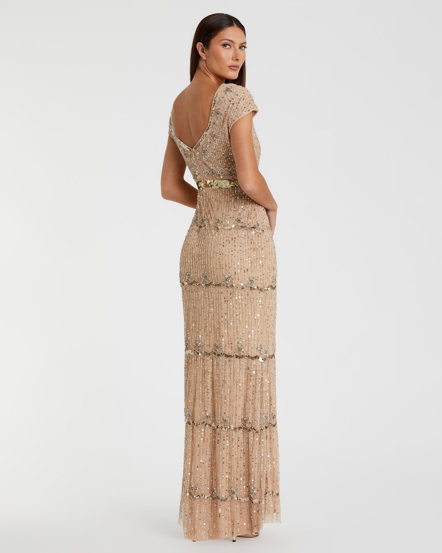 Petite Gold Sequin Cap Sleeve Sweetheart Column Gown Mac Duggal