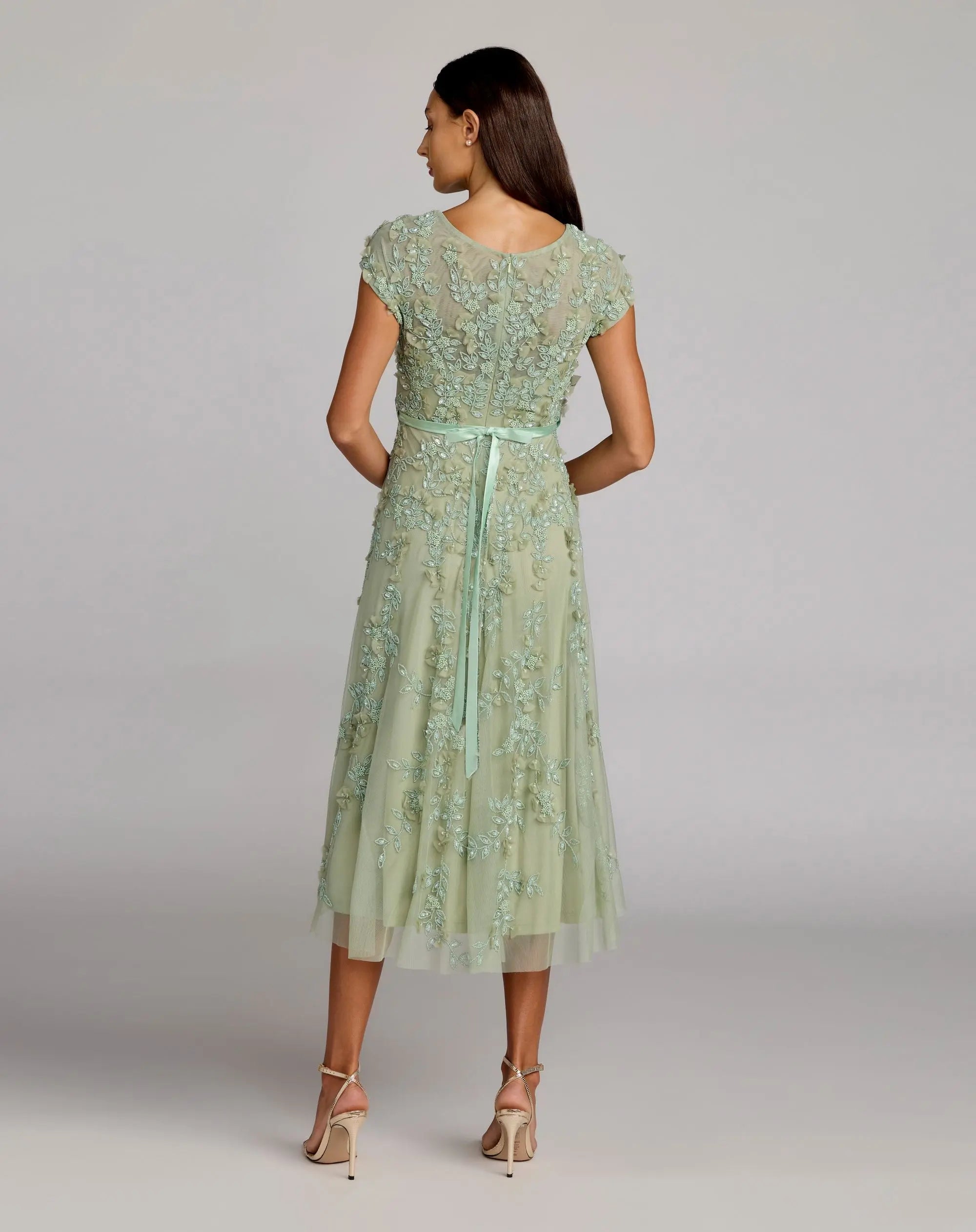 Petite Green Floral Embellished Cap Sleeve Midi Dress - Mac Duggal