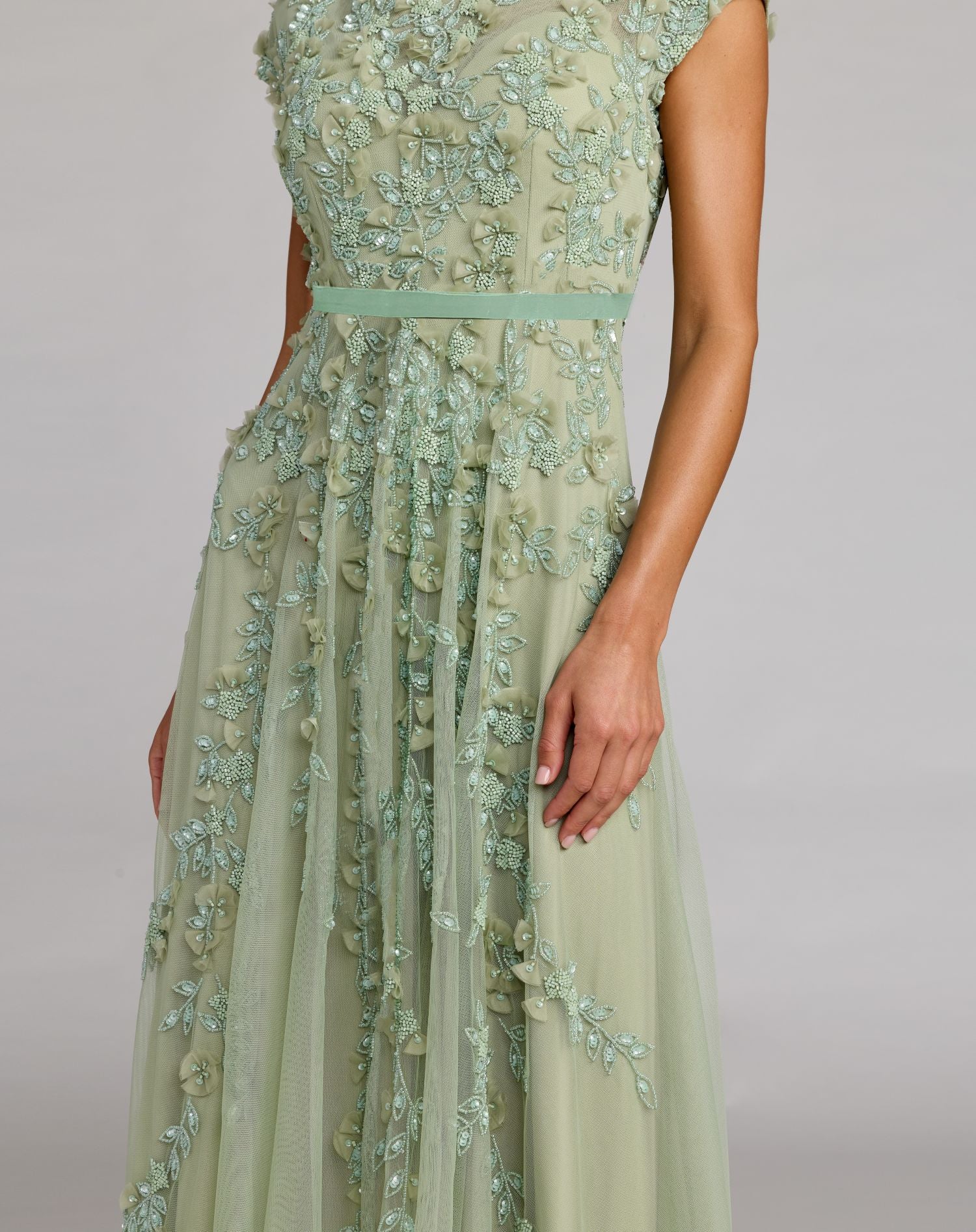 Petite Green Floral Embellished Cap Sleeve Midi Dress - Mac Duggal