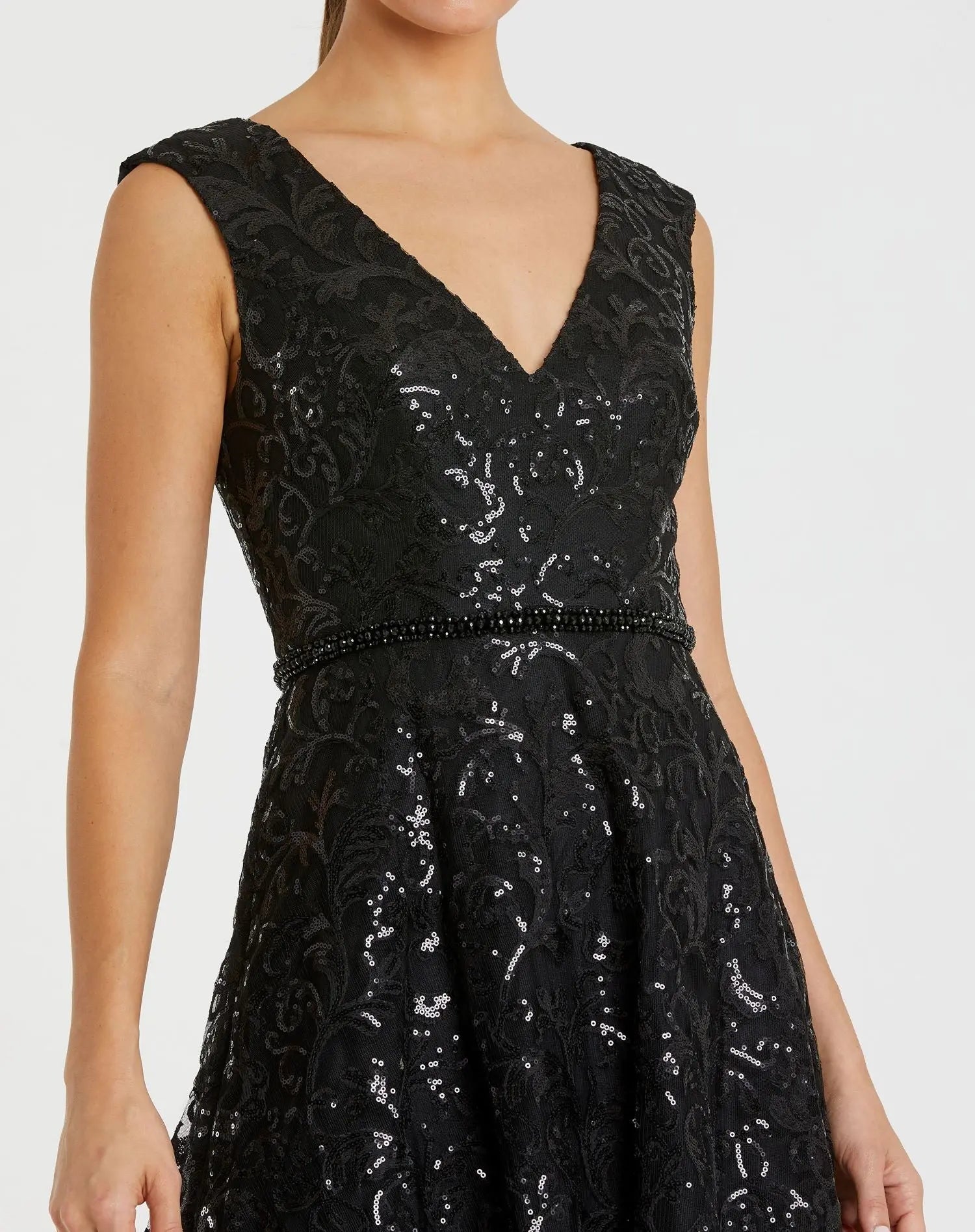 Embellished Floral Long Sleeve Dress - Mac Duggal Embellished Floral Long Sleeve Dress - Mac Duggal