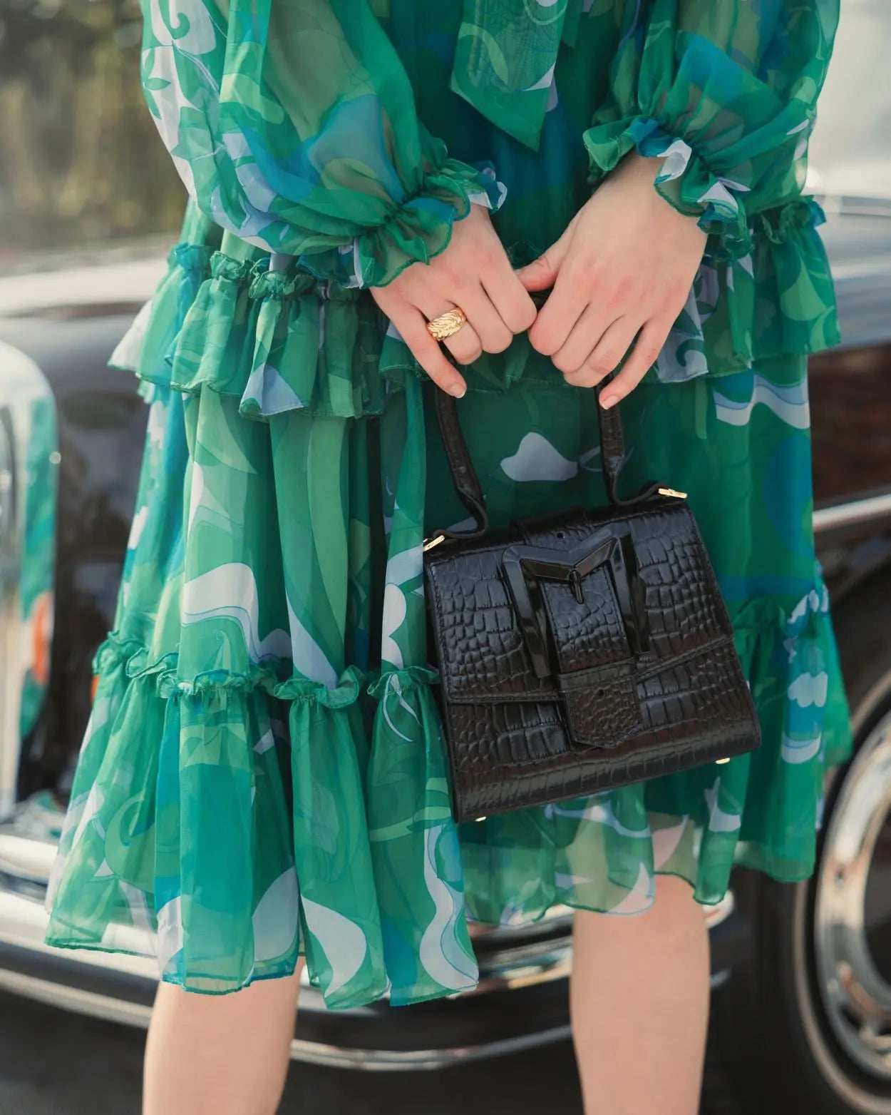 Buckled Mini Croco Black Leather Handbag with Detachable Strap - Mac Duggal