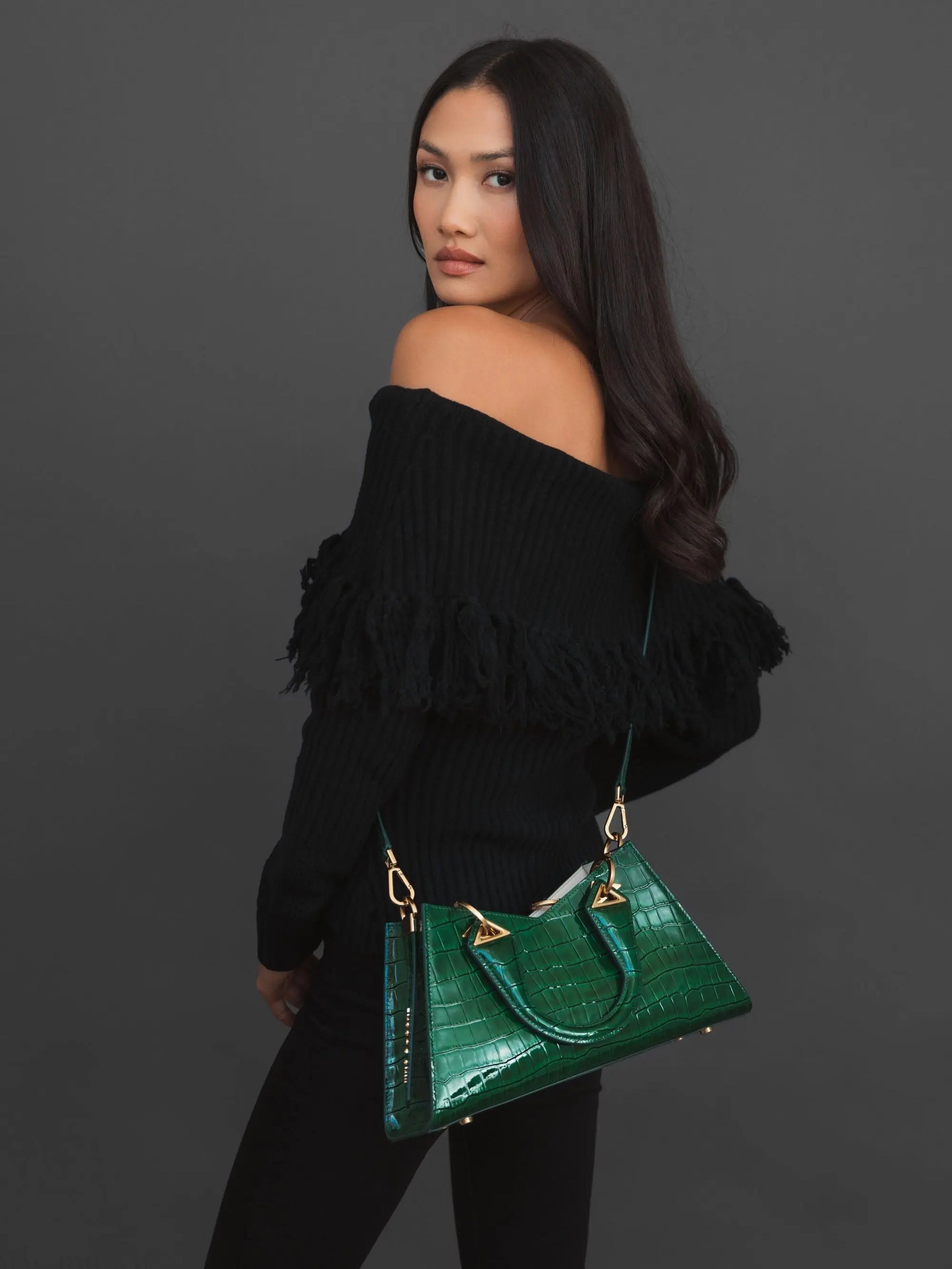 Green Crocodile Leather Handbag With Gold Hardware - Mac Duggal