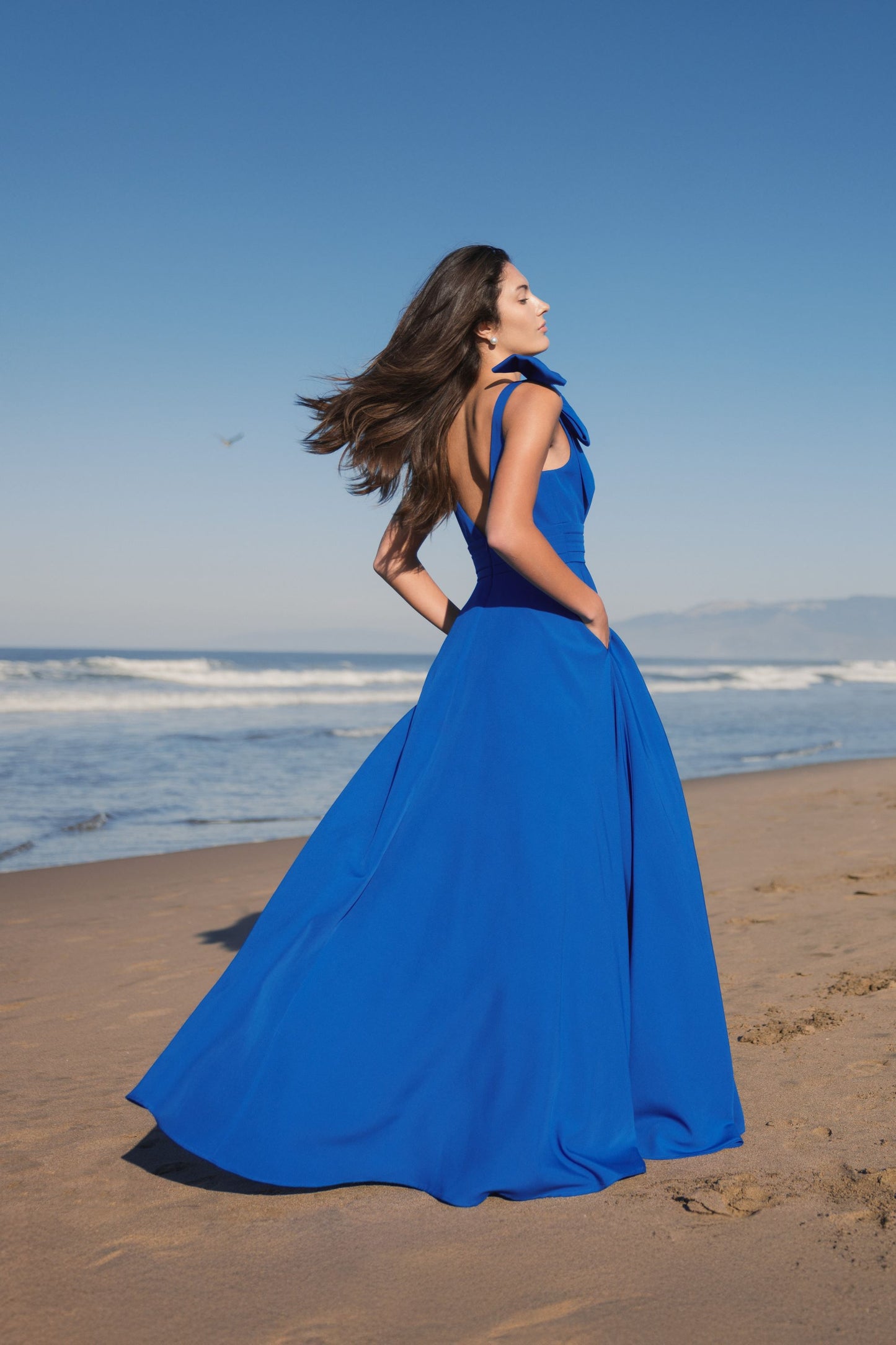 Blue Crepe Sleeveless V Neck Ballgown With Bow