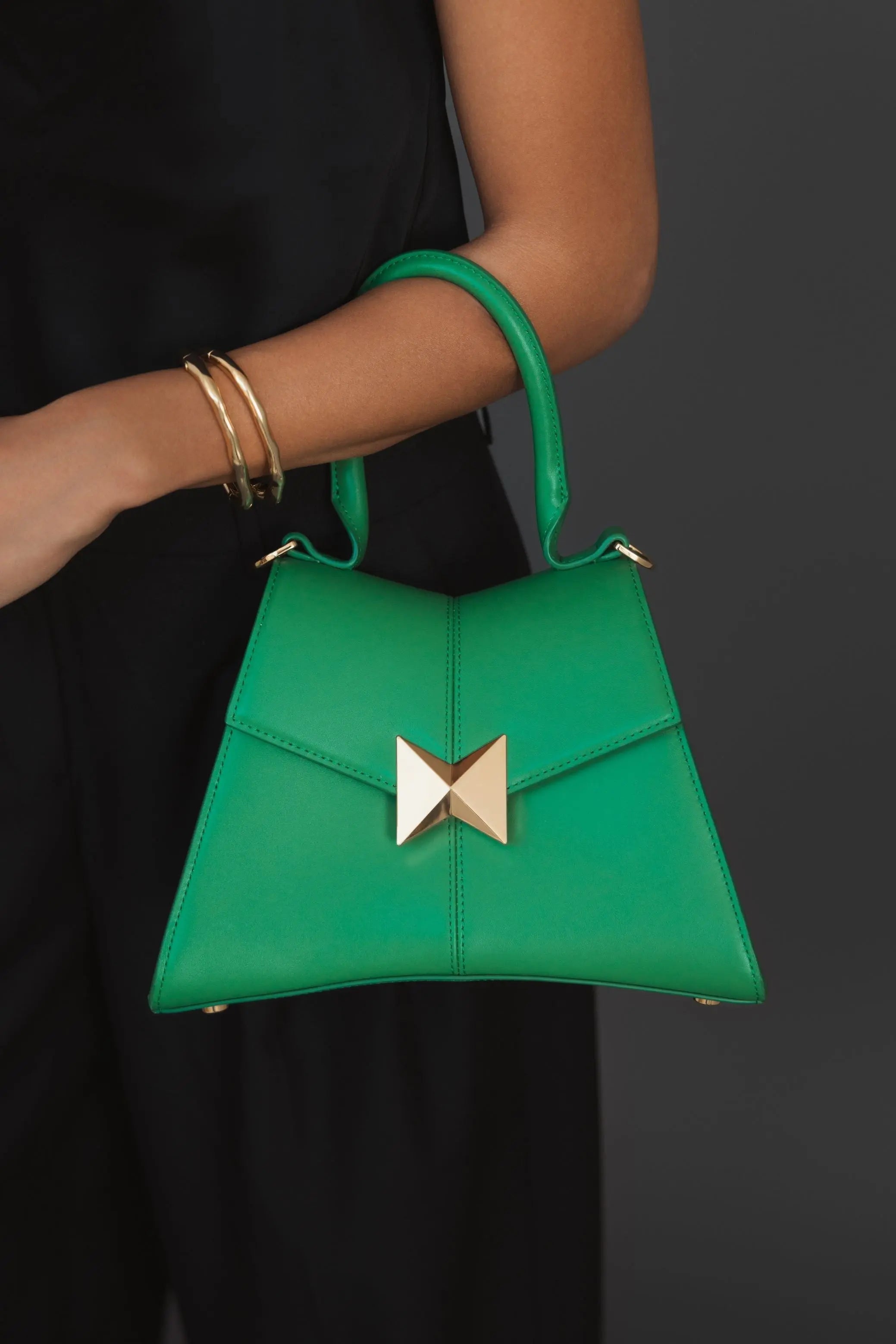 Angular Small Green Leather Handbag With Gold Hardware - Mac Duggal