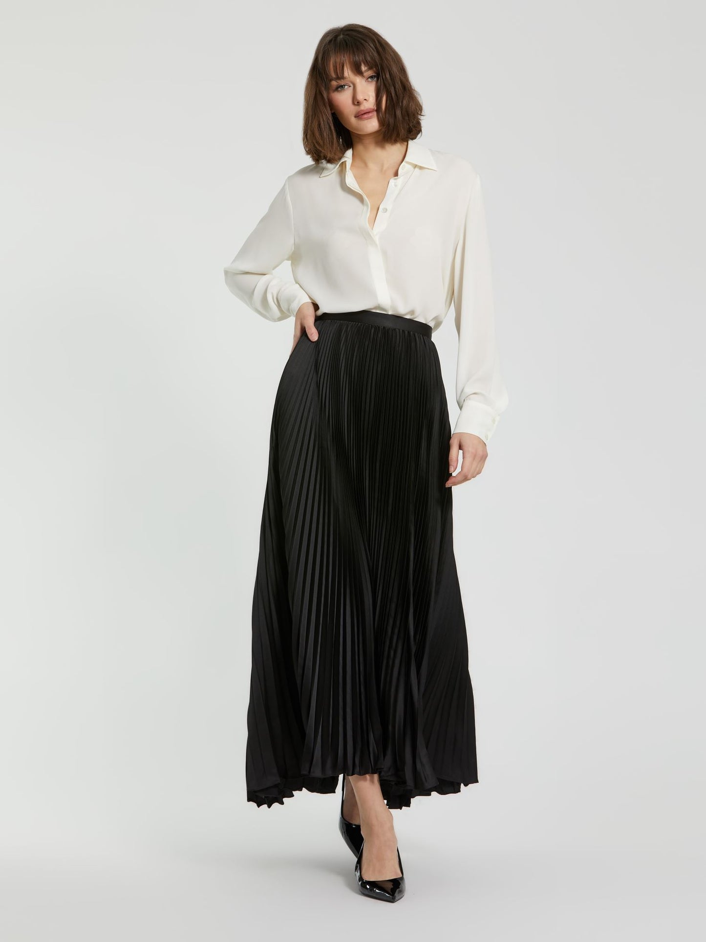 Black Ankle Length Satin Pleated Skirt