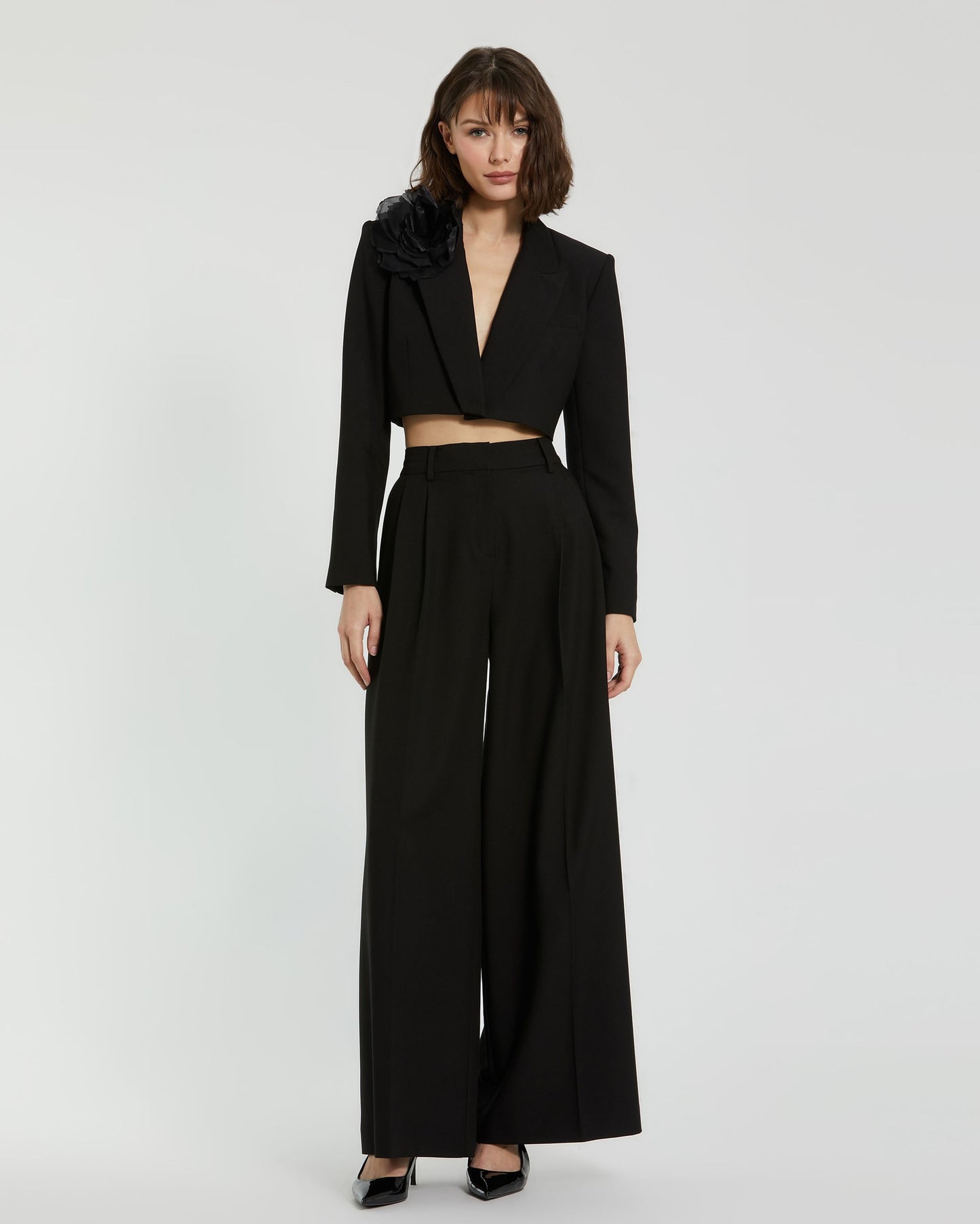 The MACkenzie Wide Leg Trouser