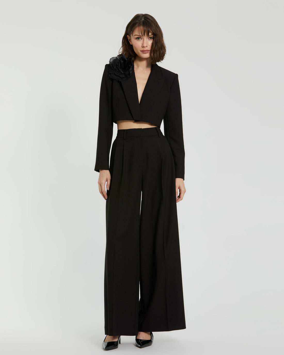 The MACkenzie Wide Leg Trouser