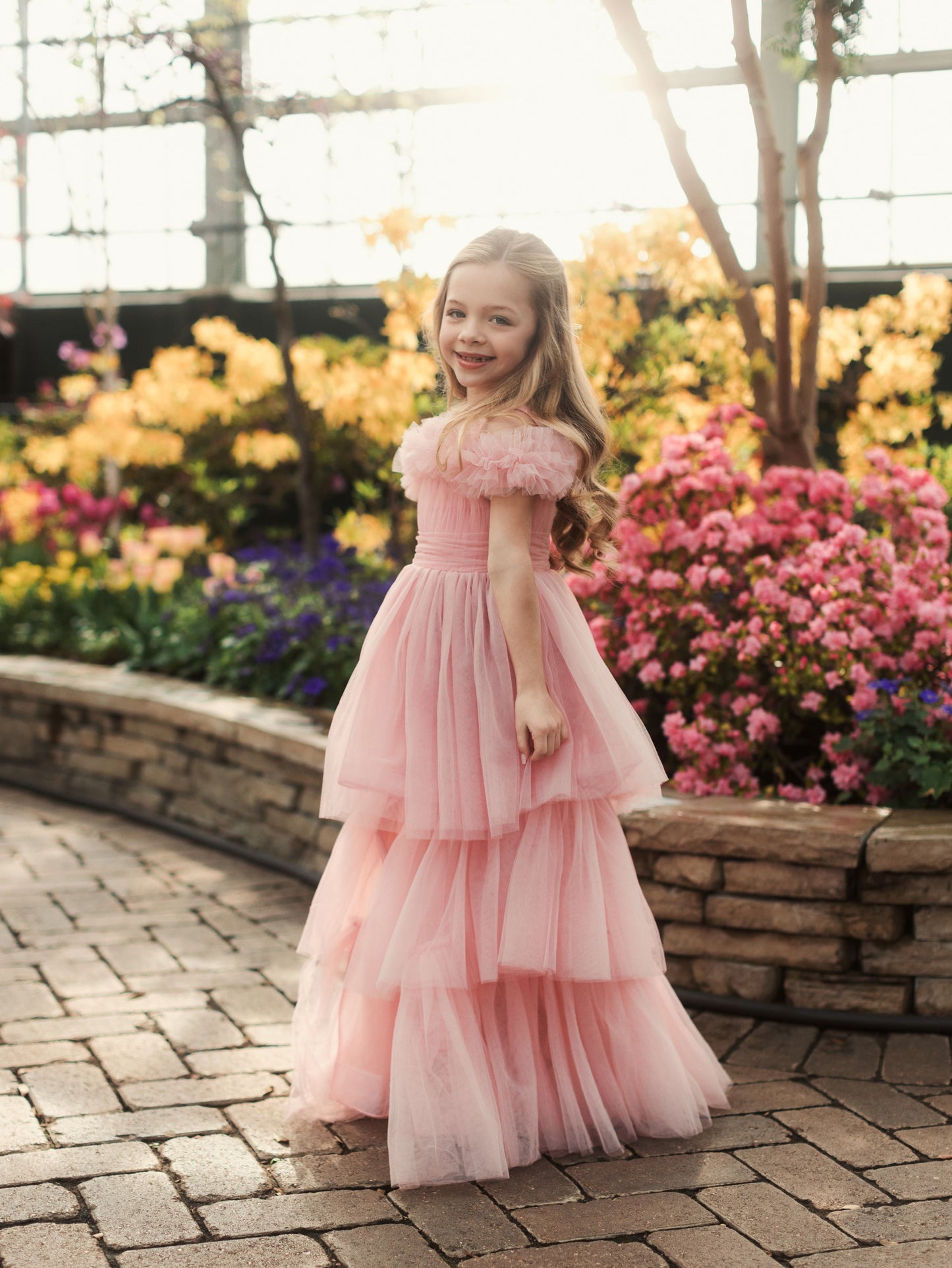 Vestido de tule alto e baixo para meninas 