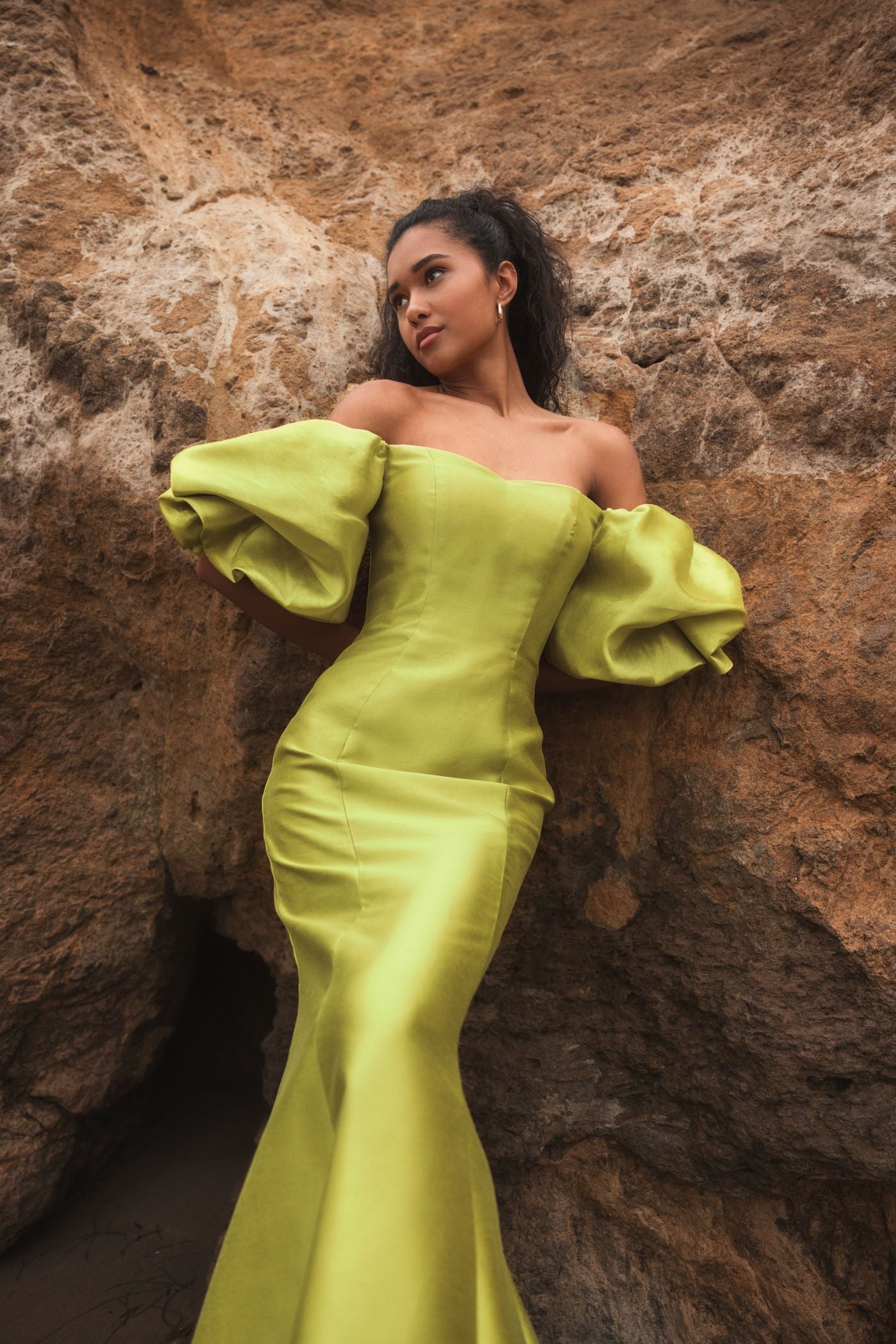 Green Sweetheart Off The Shoulder Puff Sleeve Gown