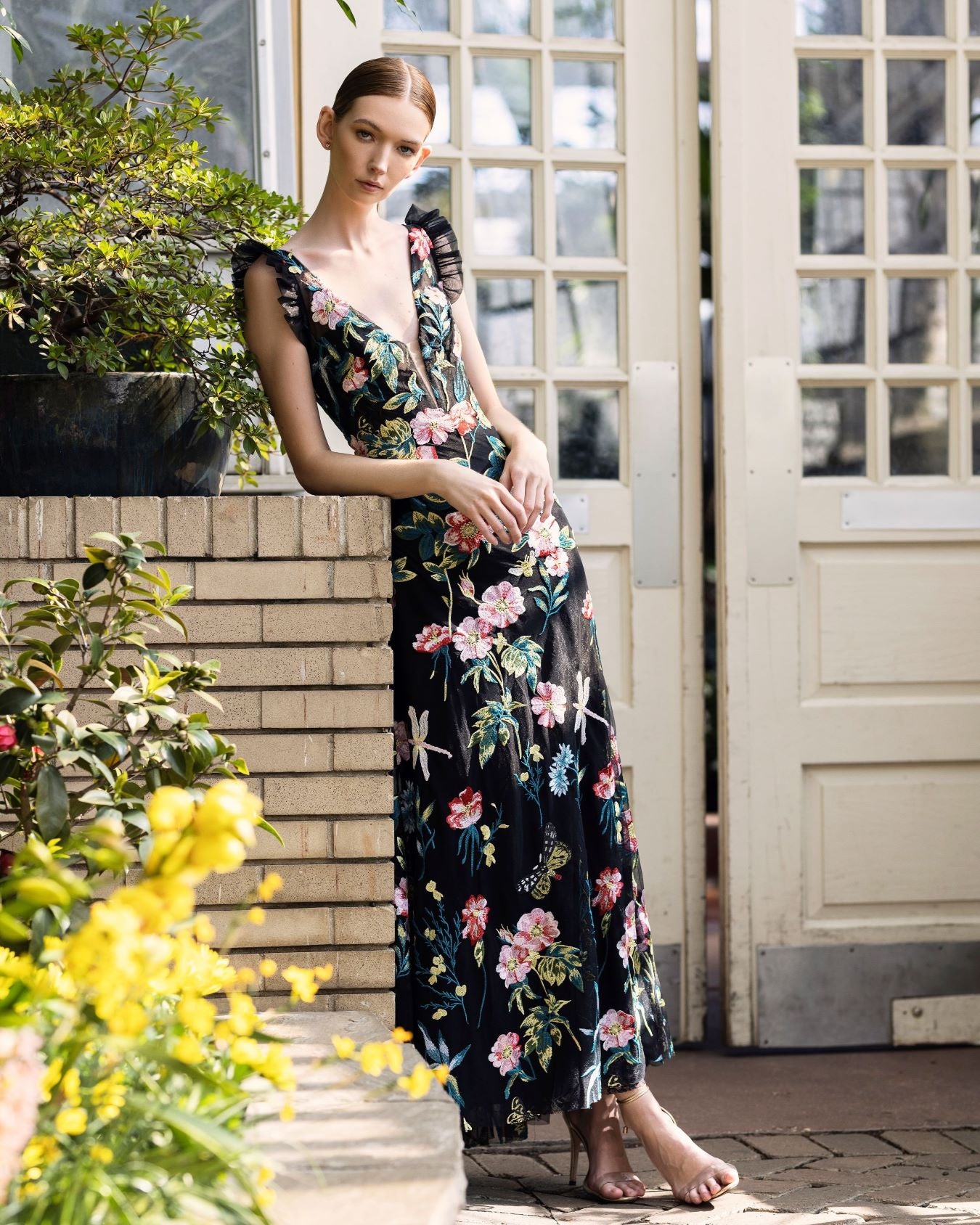 Embroidered Floral Plunge Neck Trumpet Gown