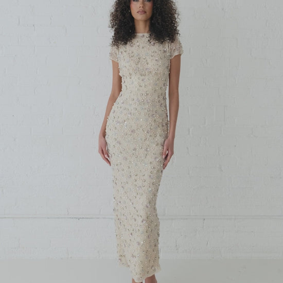 Ivory Floral Embellished Mesh Fitted Column Gown - Mac Duggal
