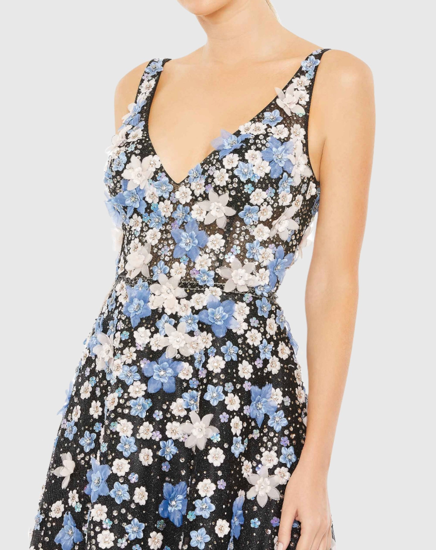 Vestido de noite sem mangas com apliques florais e corte A