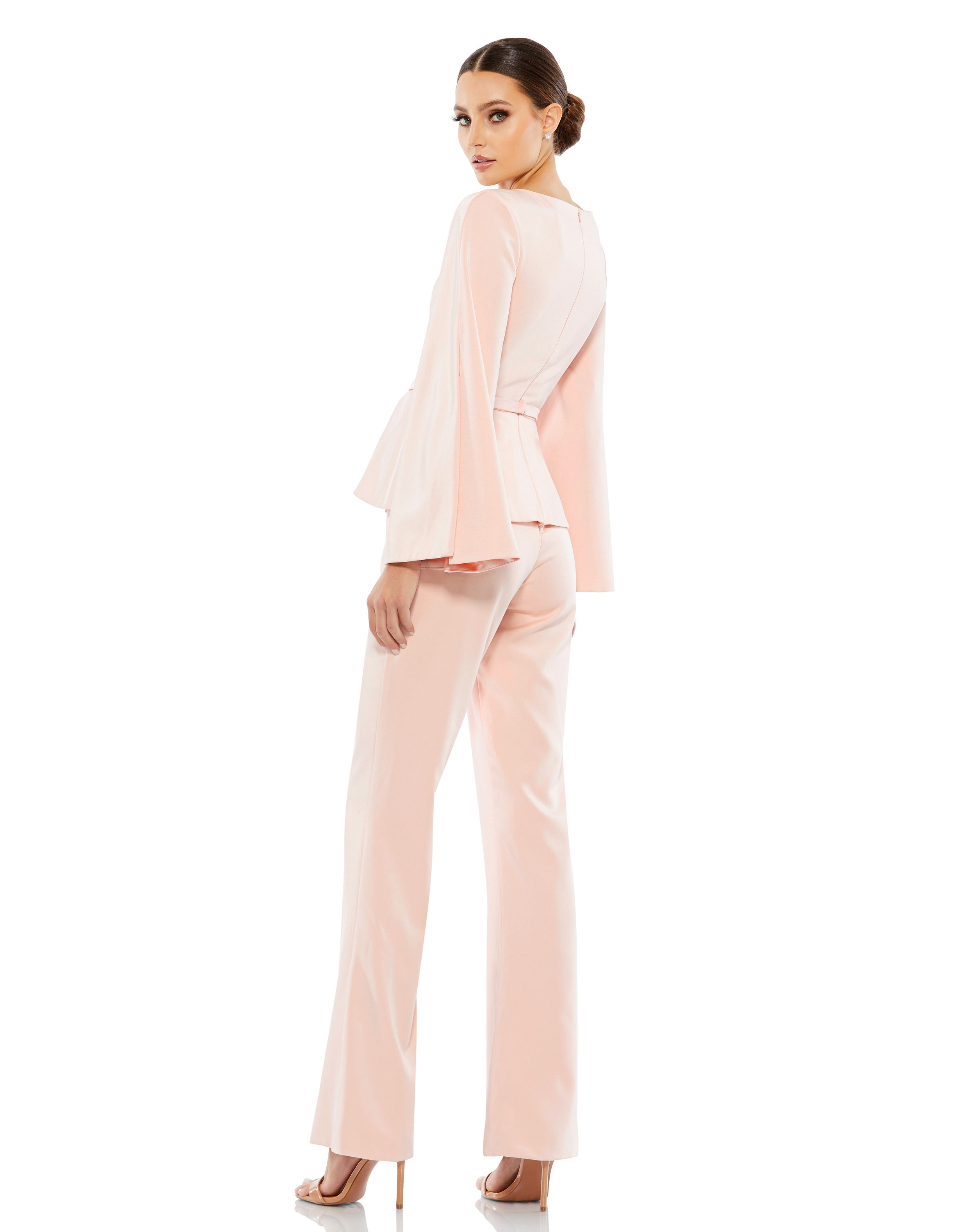 Long Sleeve Two Piece Crepe Pant Suit