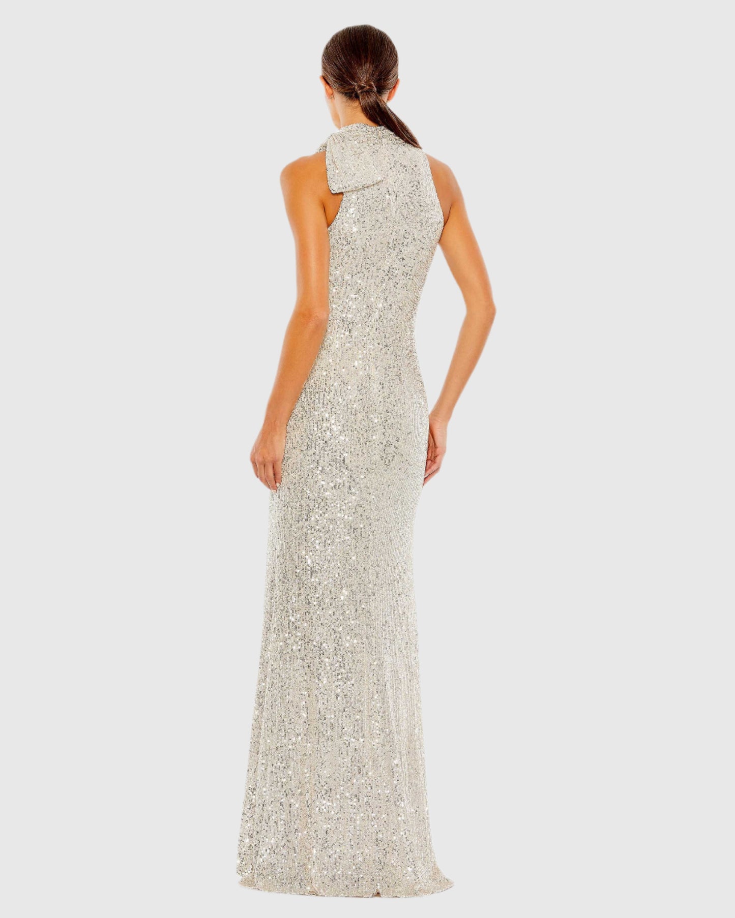 Robe colonne à paillettes et lien doux à col licou