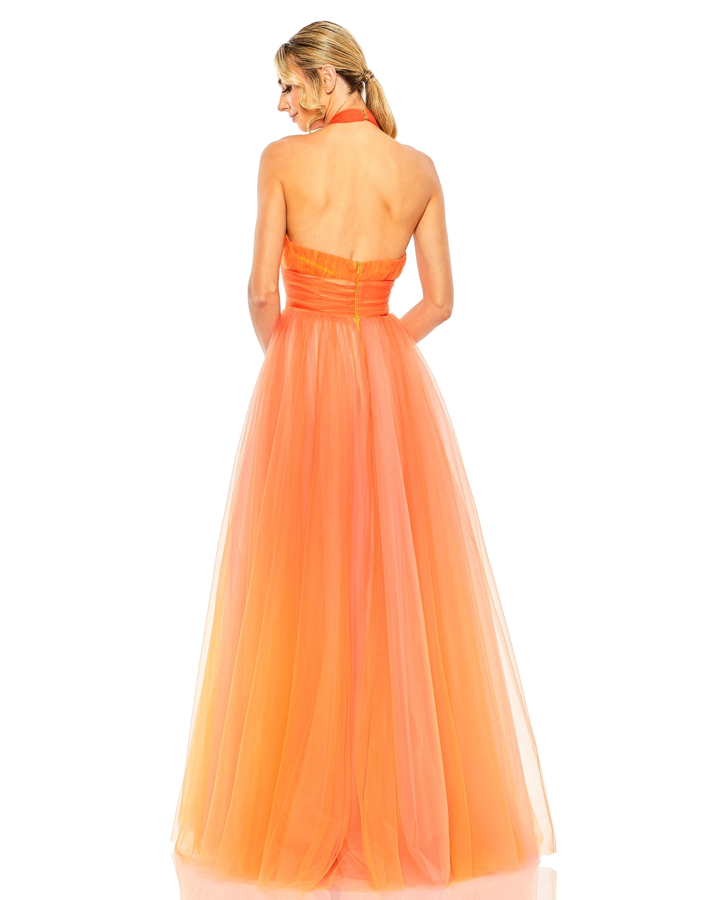 260 Best Backless evening gowns ideas  gowns, evening gowns, backless  evening gowns