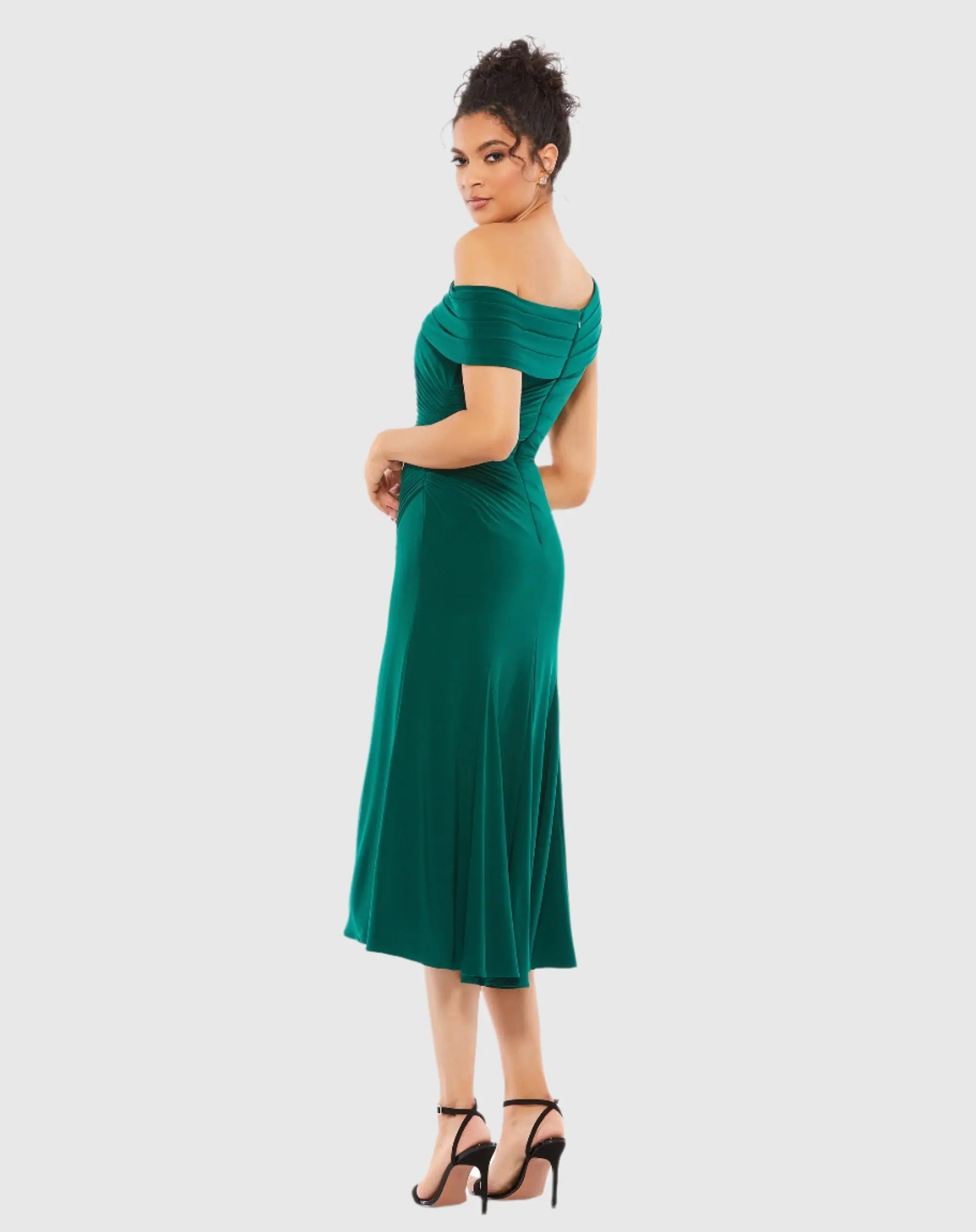 Dark Green Ruched Off-The-Shoulder Midi Dress - Mac Duggal Dark Green Ruched Off-The-Shoulder Midi Dress - Mac Duggal