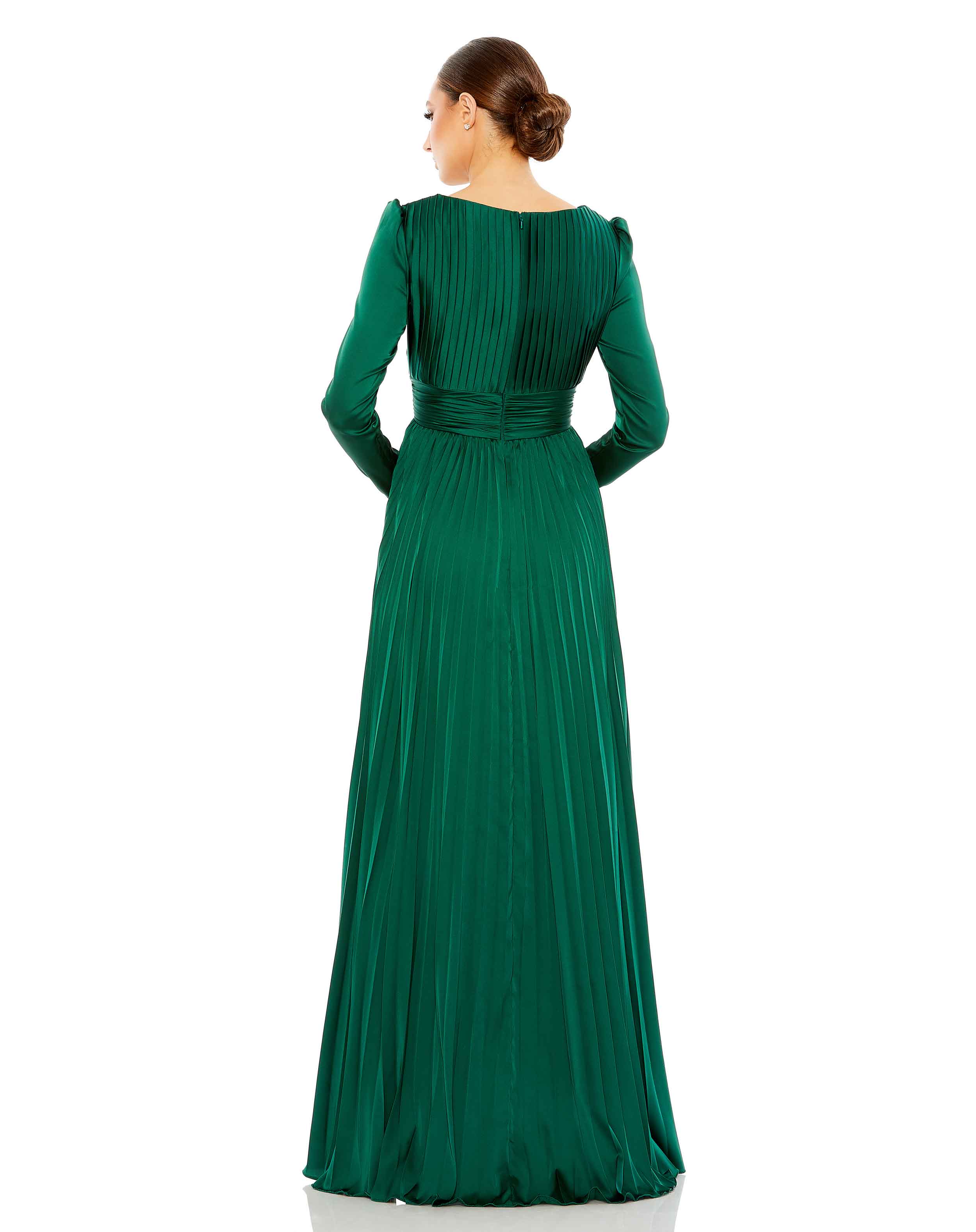 Pleated Long Sleeve V-Neck Gown – Mac Duggal