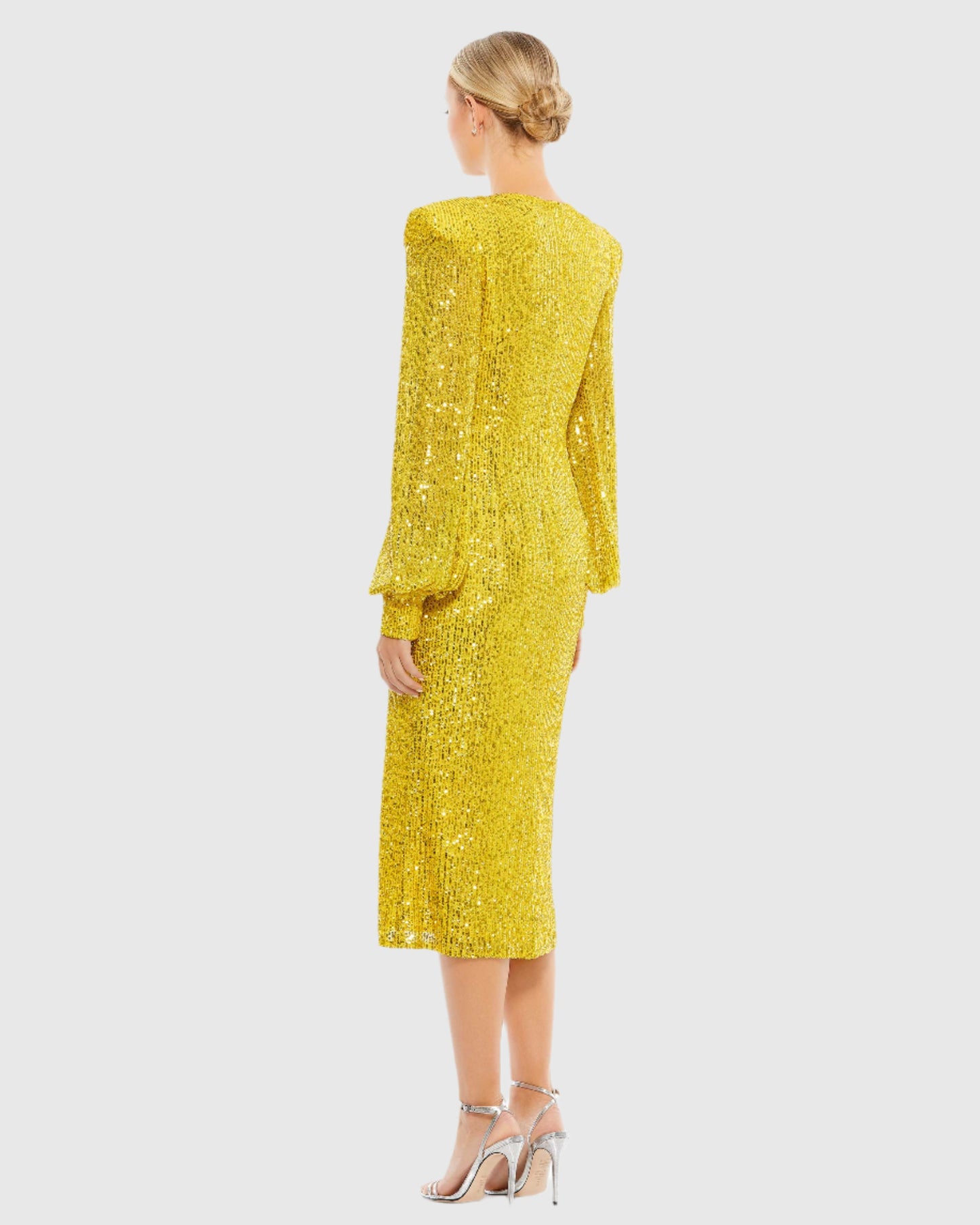 Robe midi structurée à sequins et manches évêque