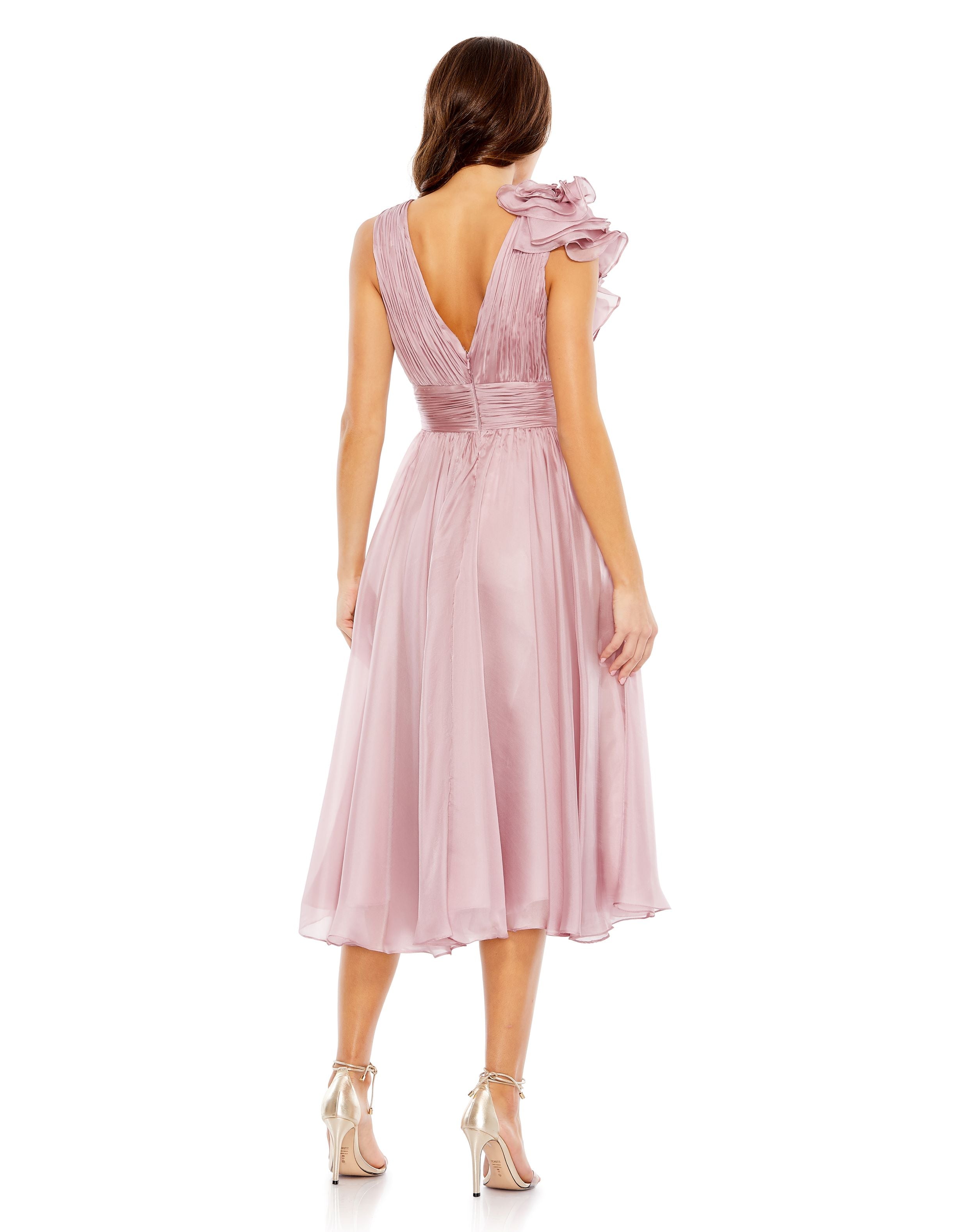 Sleeveless Chiffon A-Line Tea Length Cocktail Dress