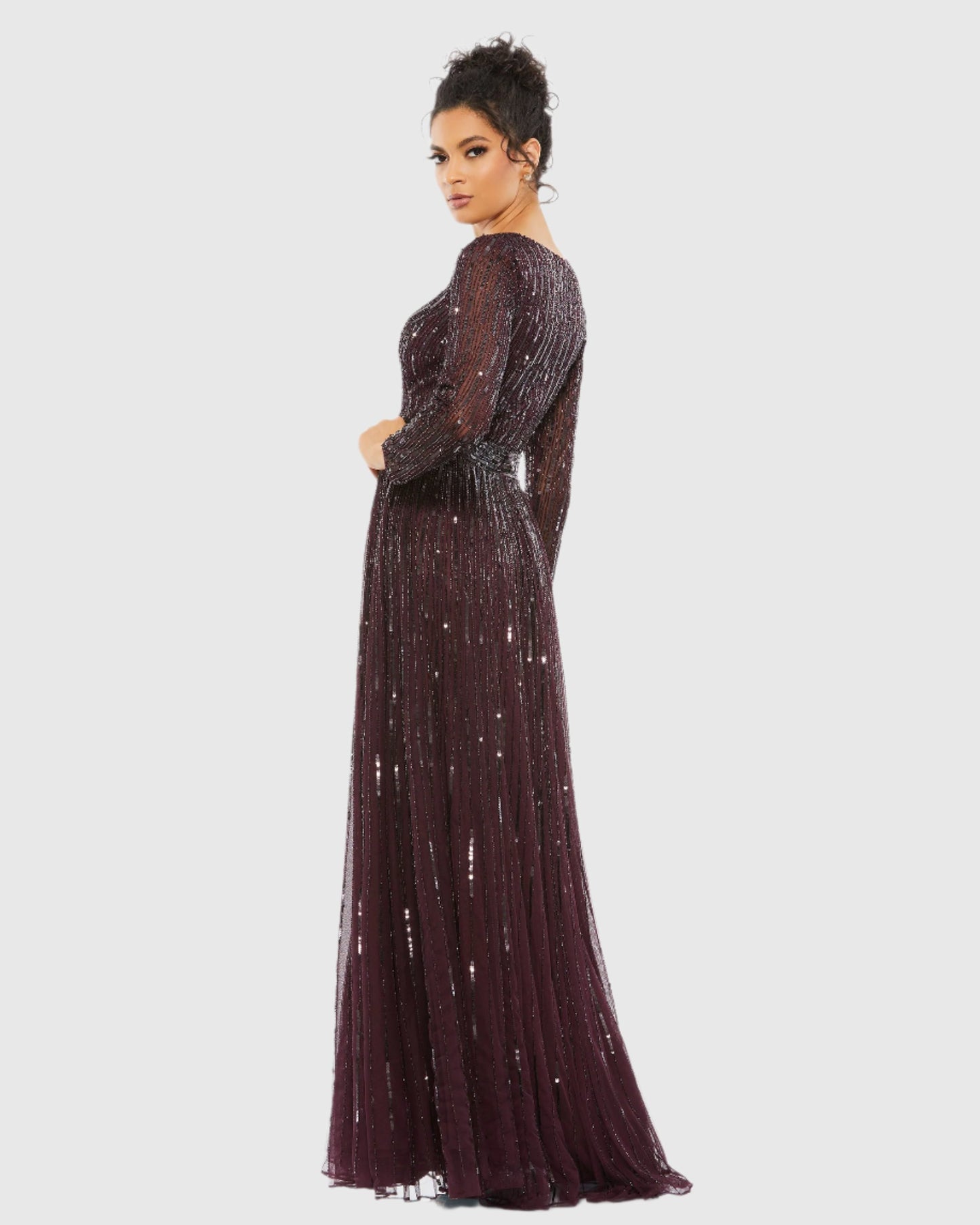 Robe trapèze à paillettes et col en V, manches illusion