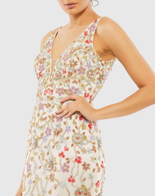 Vestido com miçangas florais