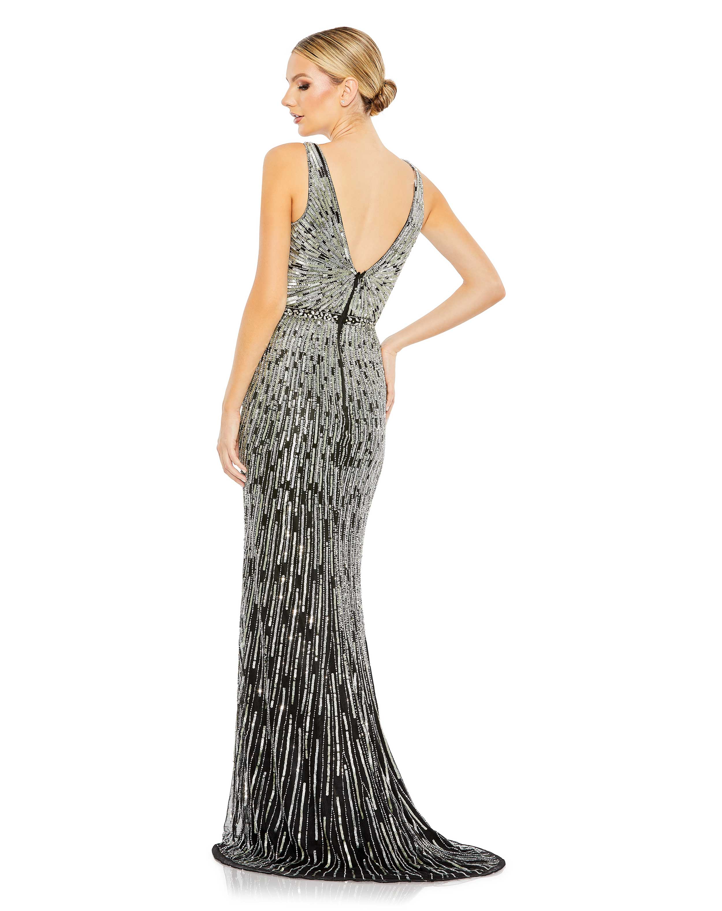 Sequin Embellished Elegant Sleeveless Evening Gown