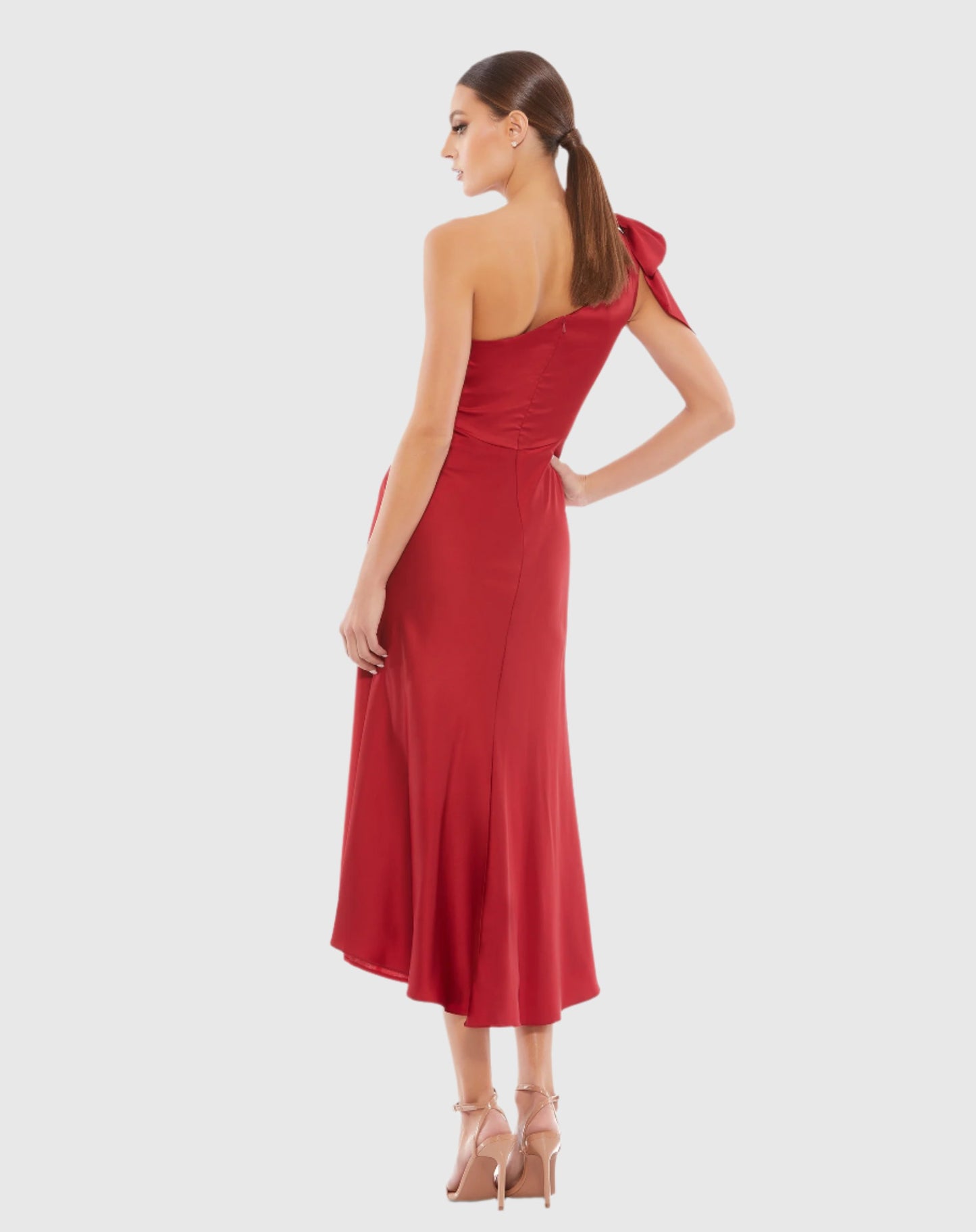 Robe midi asymétrique en satin - VENTE FINALE