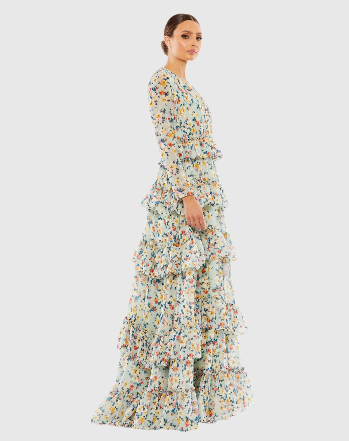 Langärmliges Kleid mit Blumenmuster, gestuften Rüschen