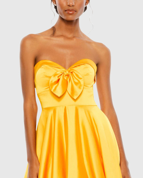 Bow Sweetheart Strapless A Line Gown