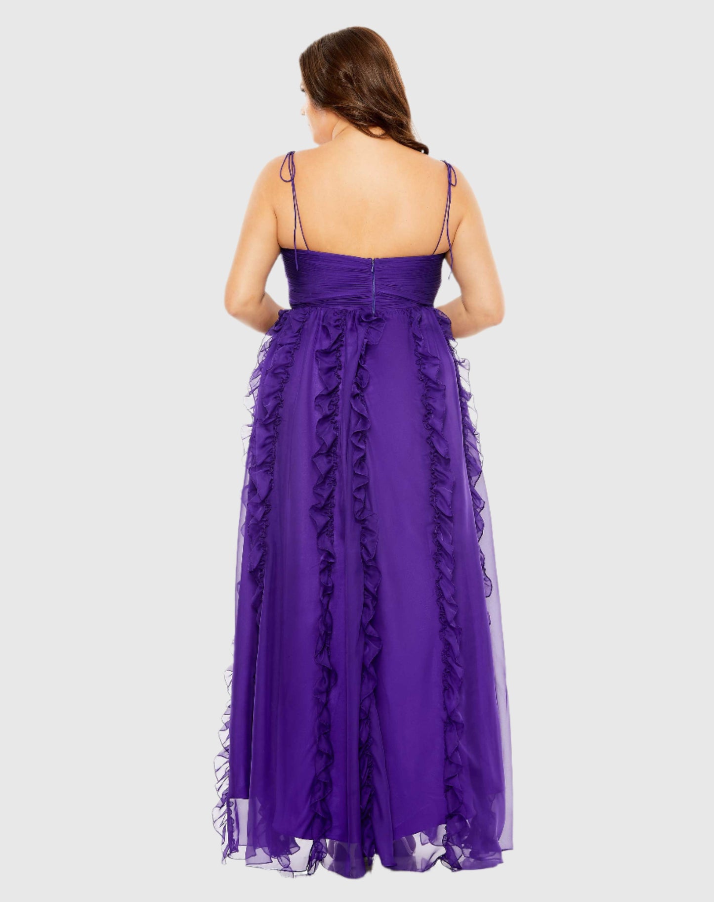 Keyhole Detail Chiffon Sleeveless Gown