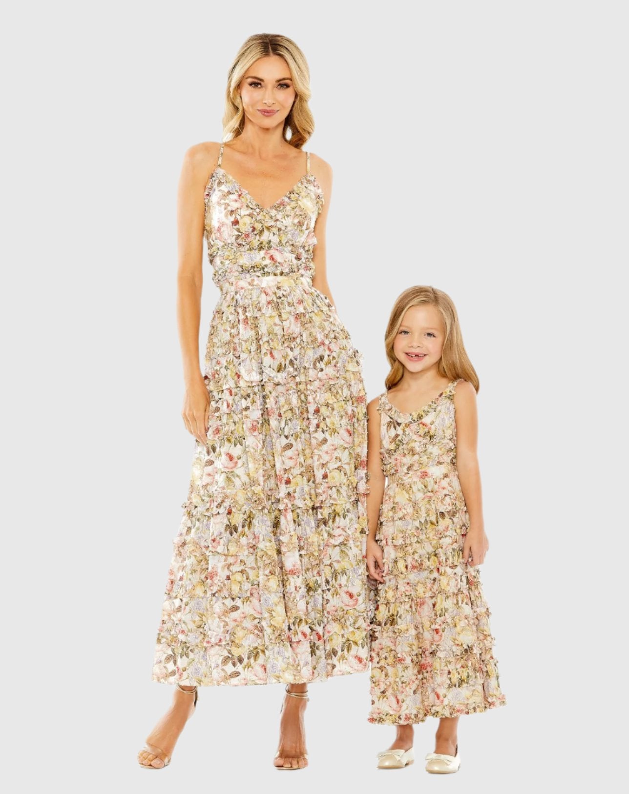 Vestido midi escalonado con volante y estampado floral para niñas 