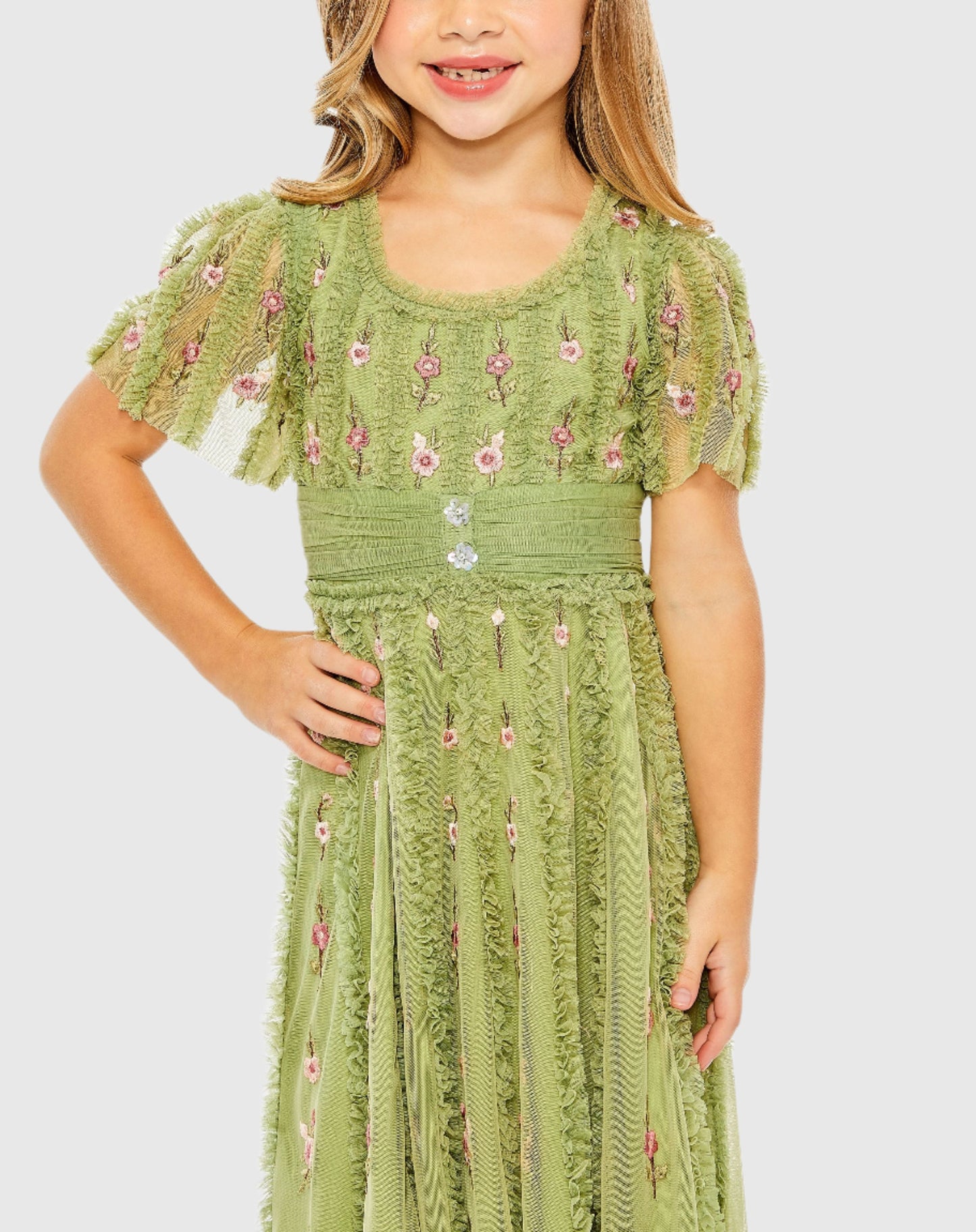 Vestido curto floral com babados e mangas esvoaçantes para meninas